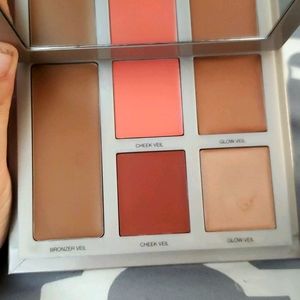 Laura Mercier healthy glow for face & cheeks